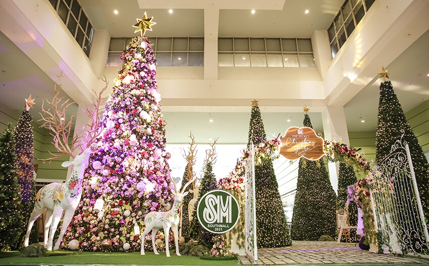 SM Southmall Christmas 2021 Centerpiece SM Southmall Christmas 2021 Centerpiece