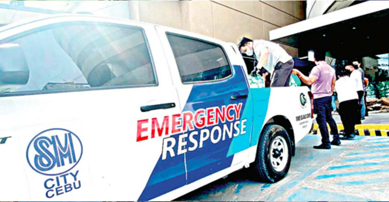 SM City Cebu response team mobilized for the families affected by the typhoon Odette