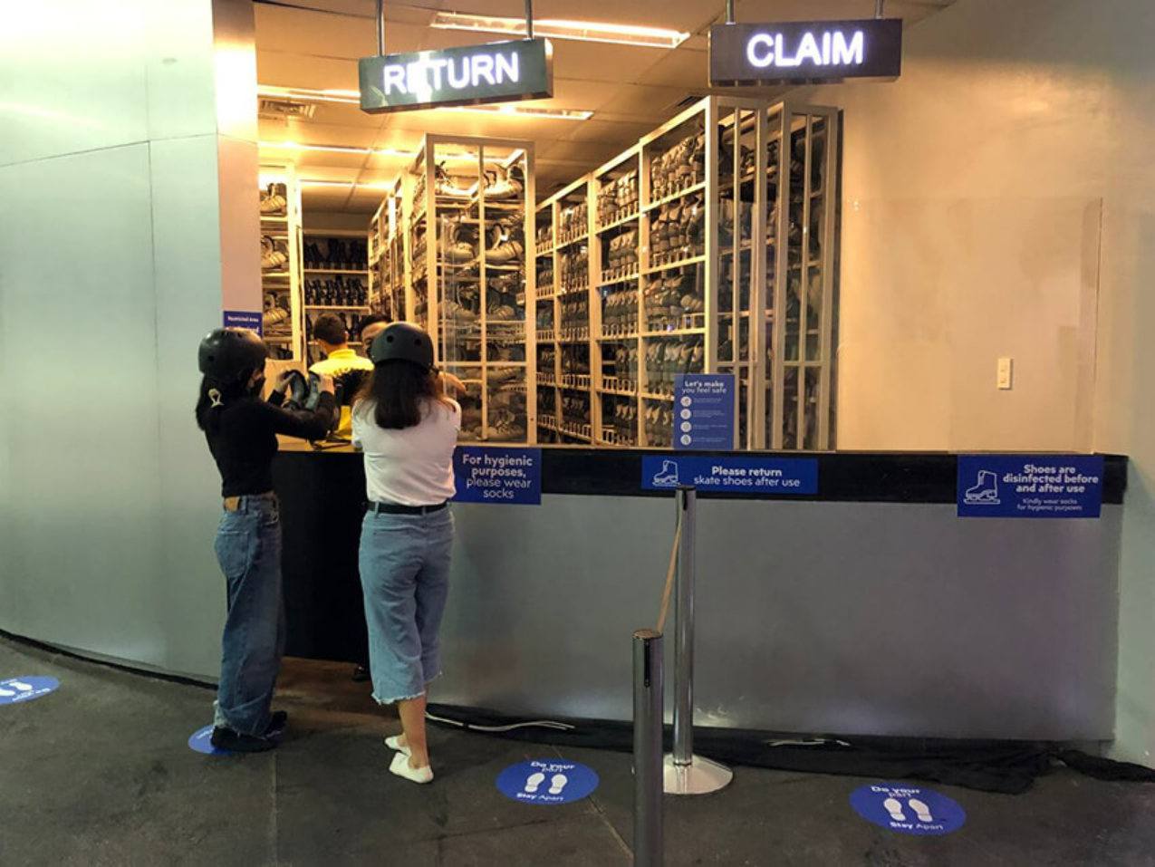 Safety gears and skate shoes available at SM MOA’S Ice Skating Rink | SM Supermalls