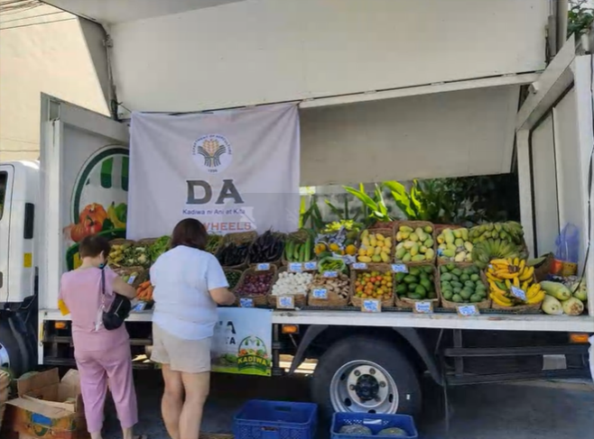 KADIWA_ON_WHEELS_TRUCK