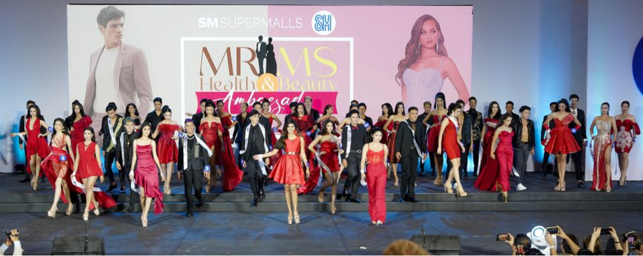 Candidates_showcase_their_modeling_skills