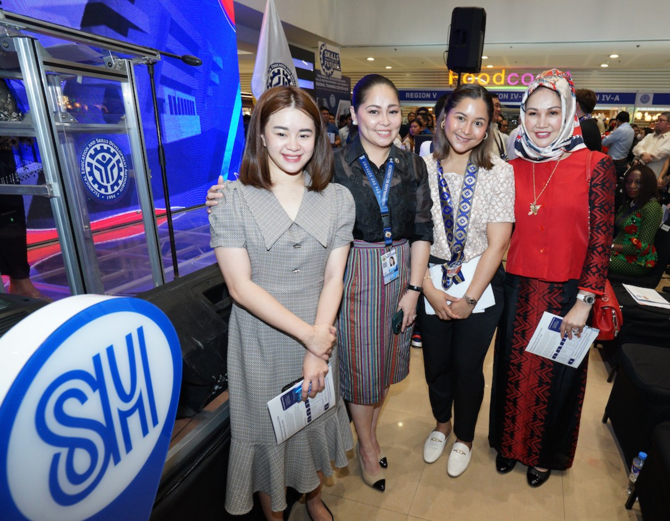 Sultan Kudarat 1st District Congresswoman Princess Rihan Sakaluran, Pasig City Councilor Angelu De Leon, Mandaluyong City Councilor Charisse Abalos-Vargas, and Maguindanao Governor Mariam Mangudadatu at the TESDA trade fair | SM Supermalls