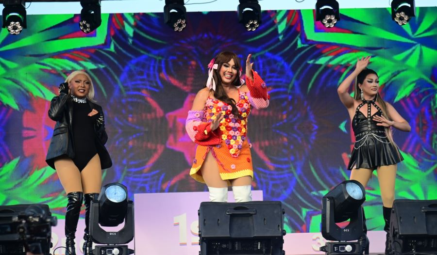 14_Performers_Dey_XD_Andy_Crocker_and_Moonlight_light_up_the_stage_with_trending_dance_hits_