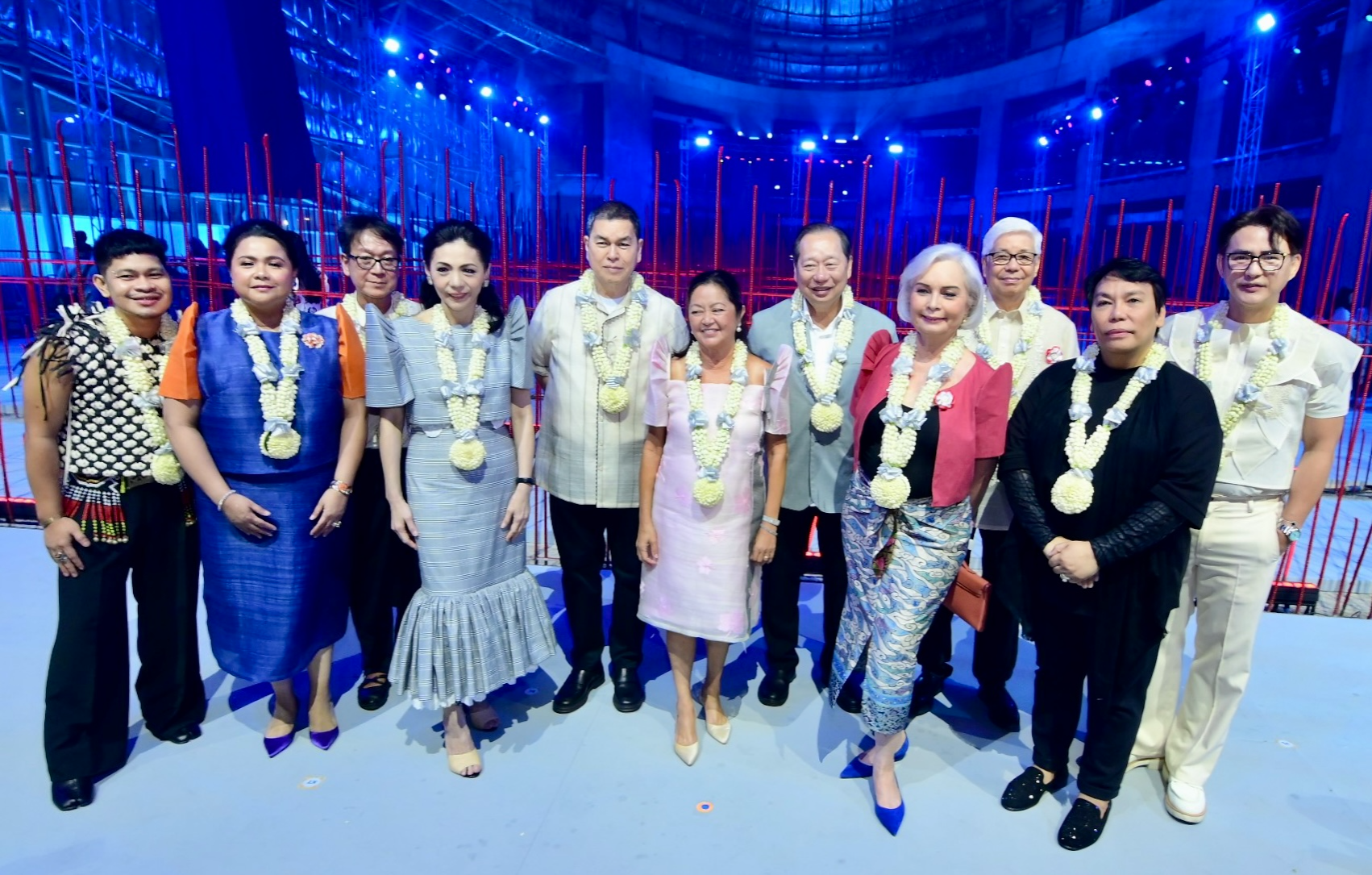 1_L_R_Fashion_designer_Jaggy_Glarino_Cultural_Center_of_the_Philippines_CCP_Vice_Chair_Carissa_Coscolluela_fashion_designer_Jojie_Lloren_CCP_President_Kaye_Tinga_Bench_lifestyle