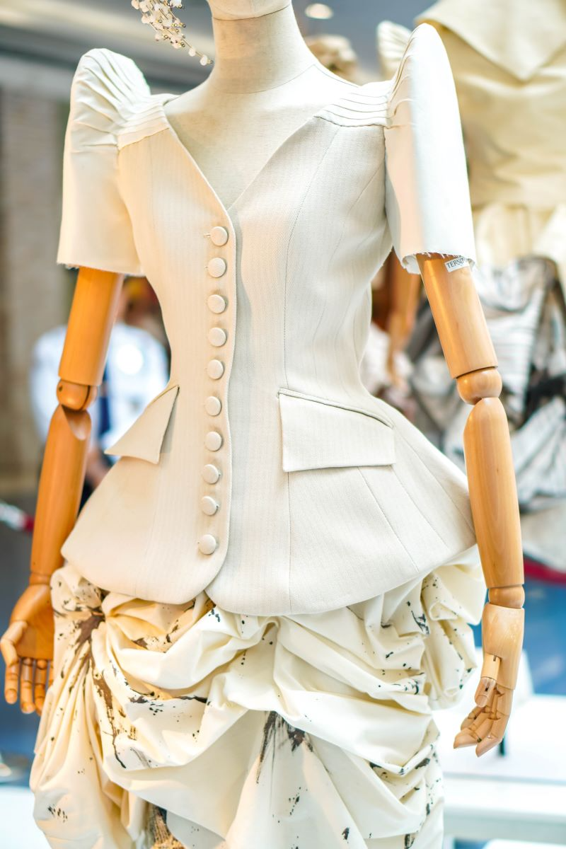 5_Catch_Llorens_Fight_and_Surrender_