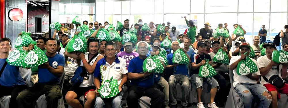 Over_500_families_in_Barangays_San_Roque_and_San_Rafael_in_San_Pablo_Laguna_are_given_vital_Kalinga_Packs