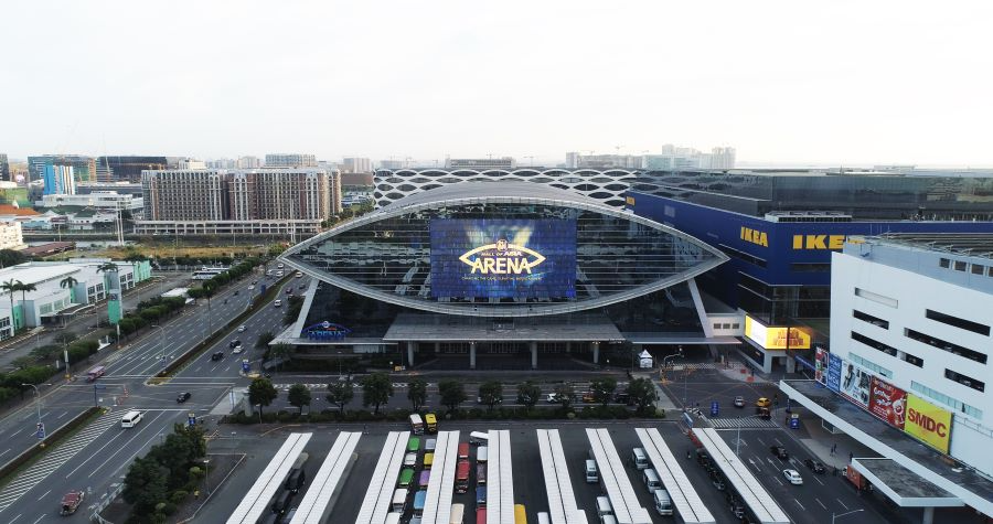 The_SM_MOA_Arenas_iconic_eye_shaped_structure_symbolizes_the_vision_of_holding_events_that_are_a_feast_for_the_eye_